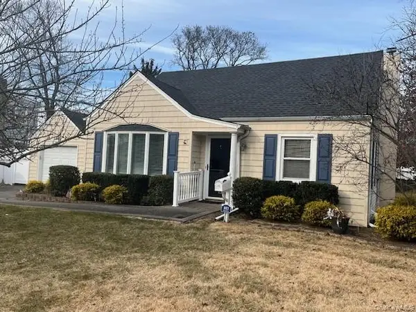 103 Foster Boulevard, Babylon, NY 11702