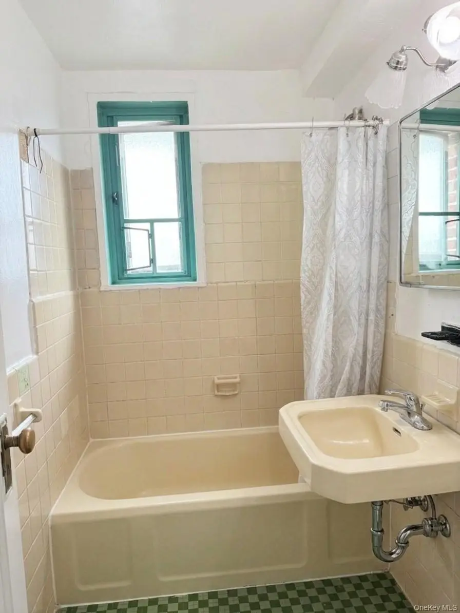 2075 St Raymond Avenue #6G, Bronx, NY 10462 - #2