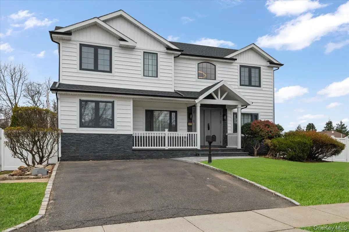 2 Elf Road, Syosset, NY 11791 - #1