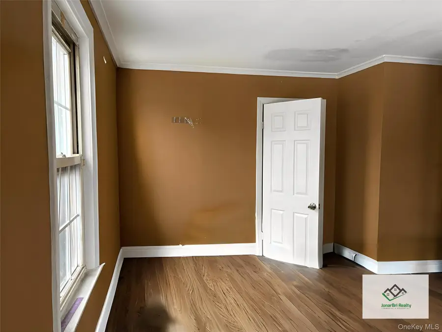 21 E Clinton Avenue, Roosevelt, NY 11575 - #3