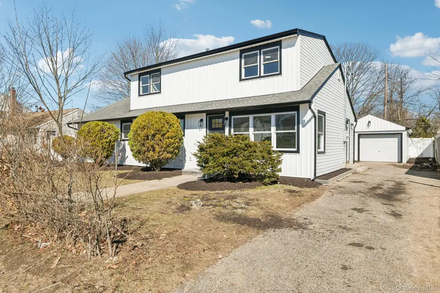 38 Somerset Road E, Amityville, NY 11701 - #2