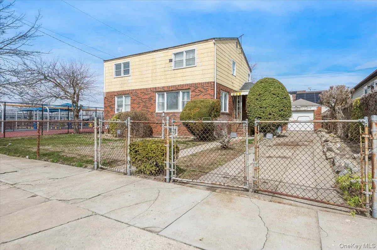 15 E Hudson Street, Long Beach, NY 11561 - #1