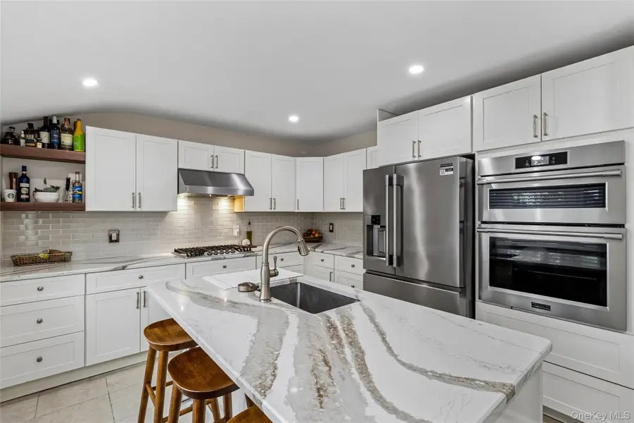 3011 Maine Avenue, Medford, NY 11763 - #3