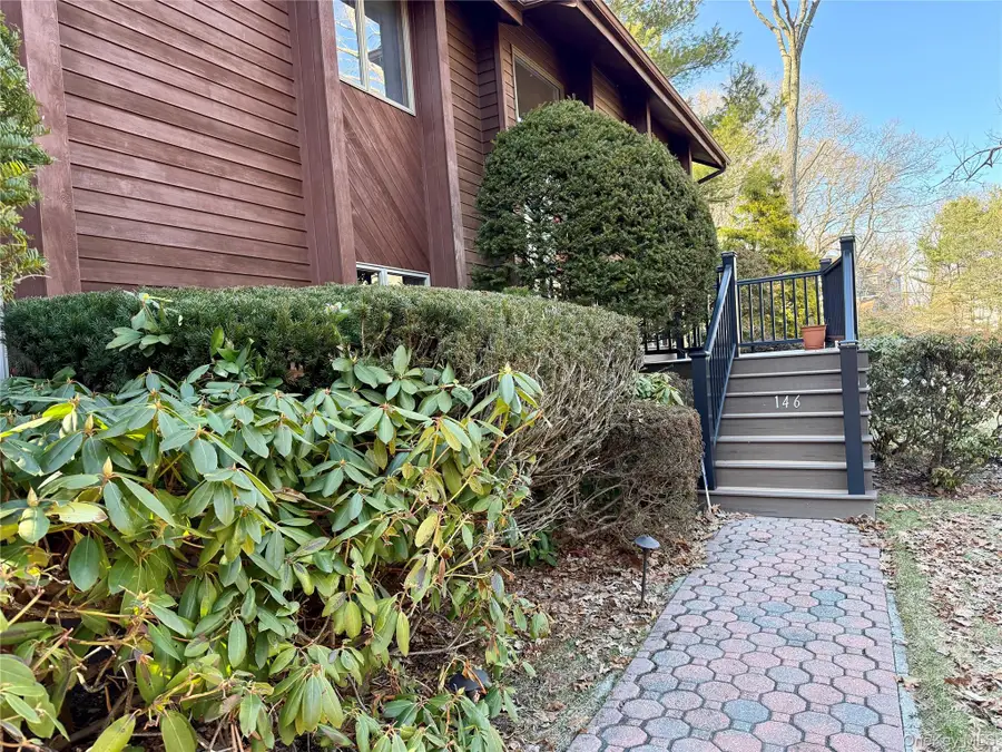 146 Crystal Brook Hollow Road, Port Jefferson, NY 11777 - #3