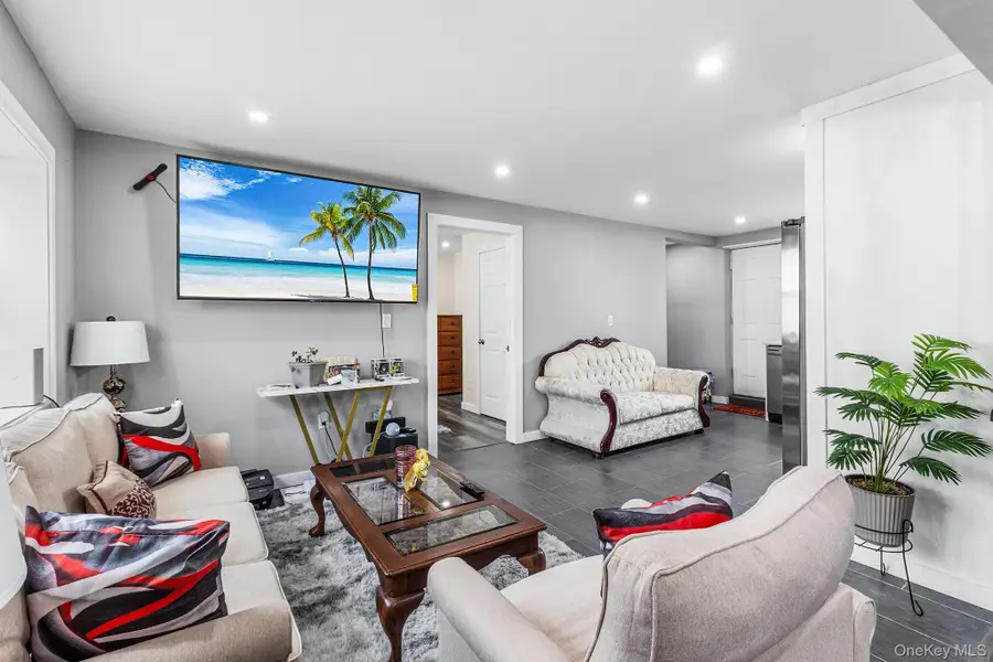 9 Deer Street, Wyandanch, NY 11798 - #2