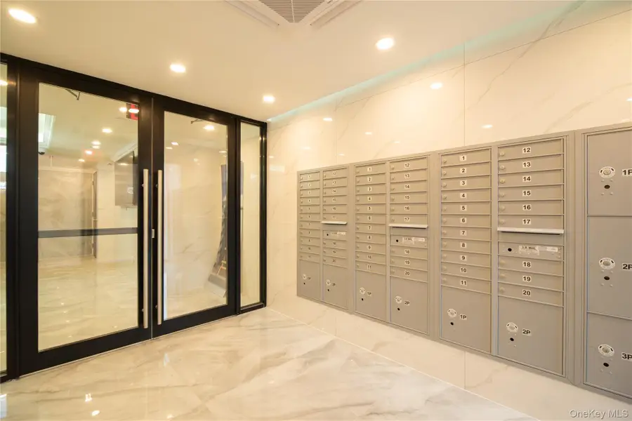 42-18 147th Street #2i, Flushing, NY 11355 - #3