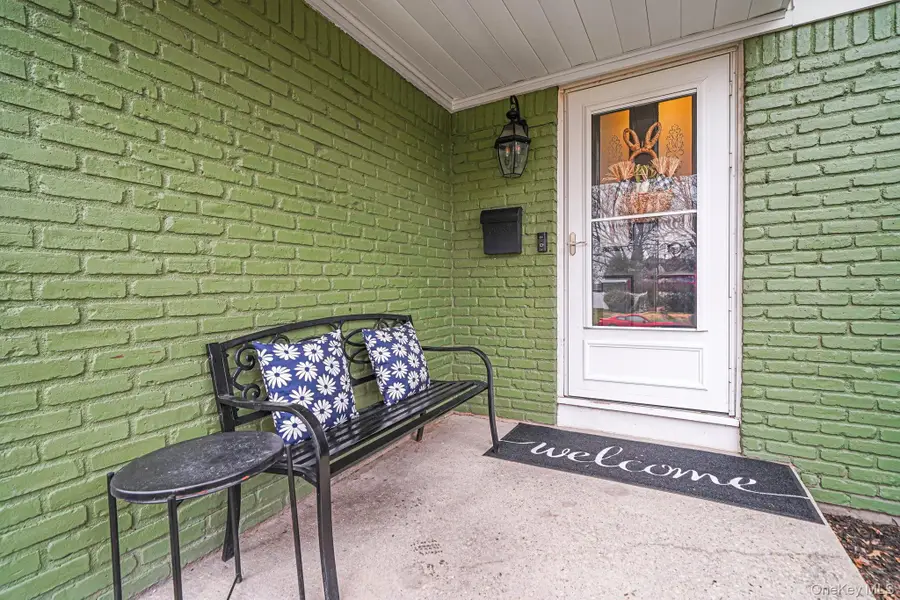 18 Enfield Lane, Kings Park, NY 11754 - #3