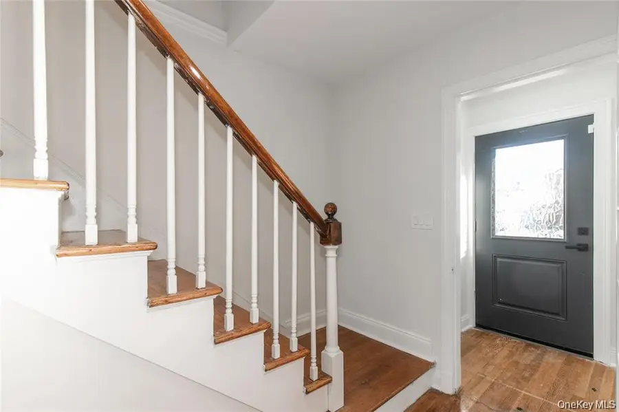 25105 51st Avenue, Little Neck, NY 11362 - #2