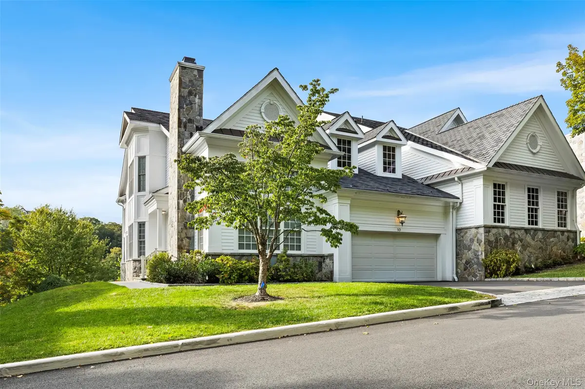 10 Shadow Tree Lane, Briarcliff Manor, NY 10510 - #1