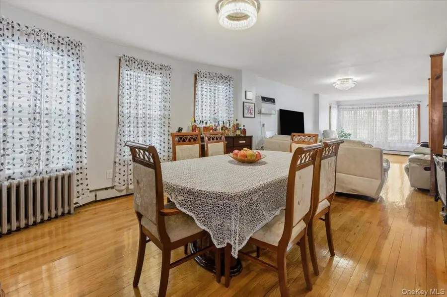 94-33 111th Street, South Richmond Hill, NY 11419 - #3