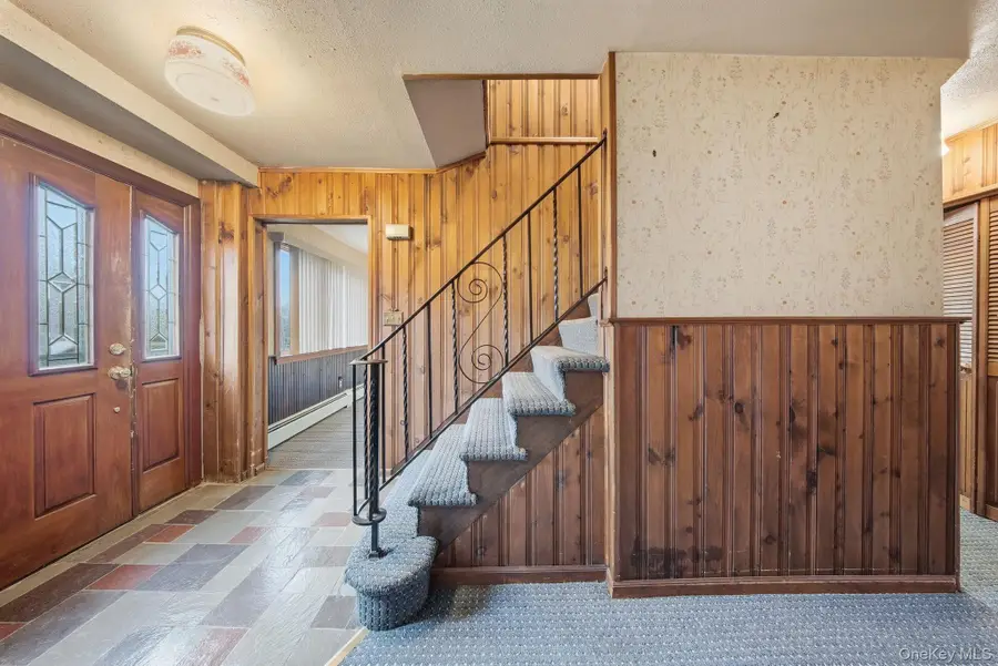 16 Mountain Avenue, Middletown, NY 10940 - #3