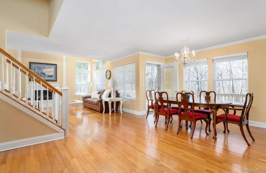 14 Vantage Court, Port Jefferson, NY 11777 - #3