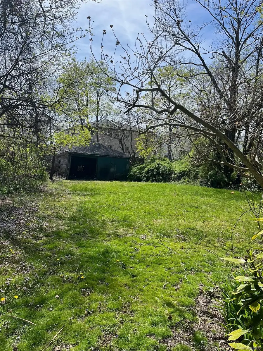 2921 Healy Ave, Far Rockaway, NY 11691 - #3