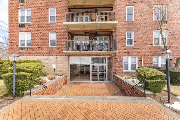 60 Hempstead Avenue #2K, Lynbrook, NY 11563