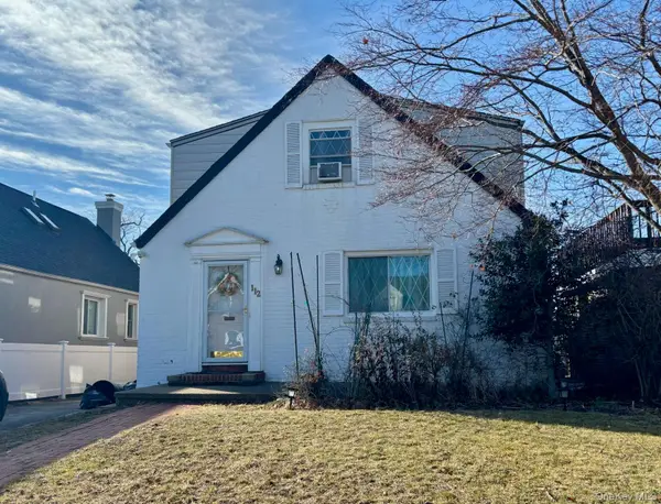 112 Ann Street, Valley Stream, NY 11580