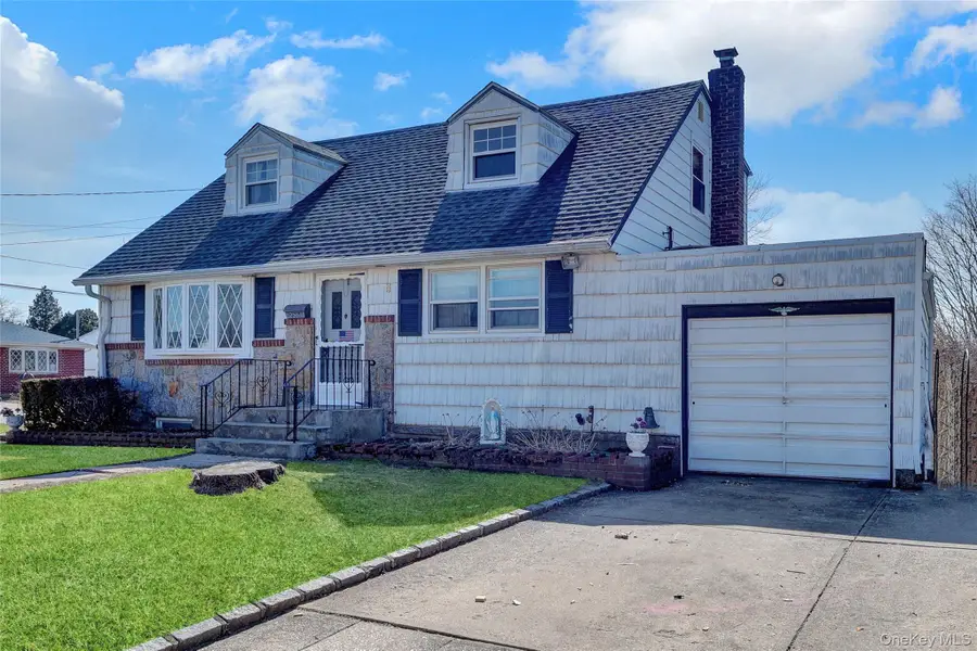 258 Belmont Avenue, East Meadow, NY 11554 - #3