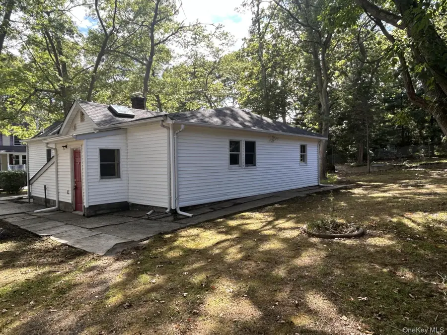 277 Prince Road, Rocky Point, NY 11778 - #3