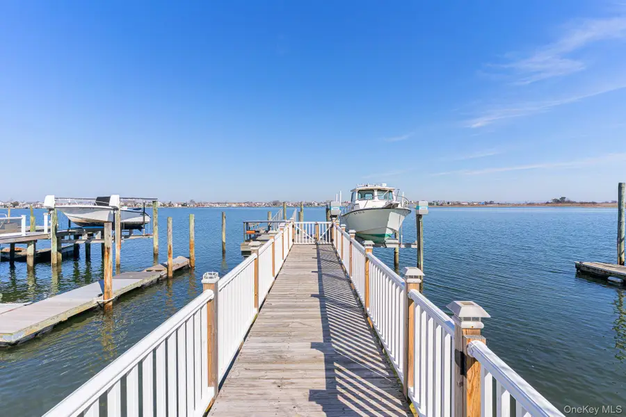 3433 Bay Front Place, Baldwin, NY 11510 - #2