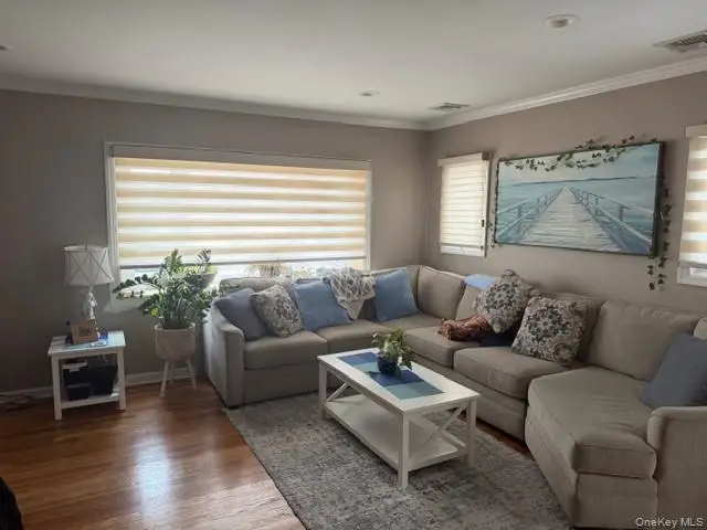 2 Grenville Court, East Rockaway, NY 11518 - #2