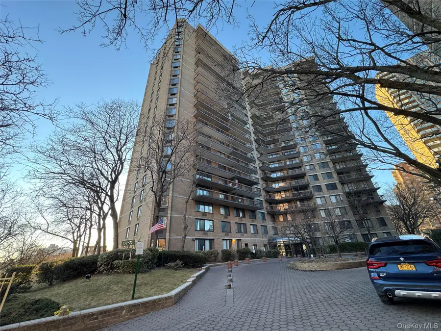 138-35 Elder Avenue #9C, Flushing, NY 11355 - #2