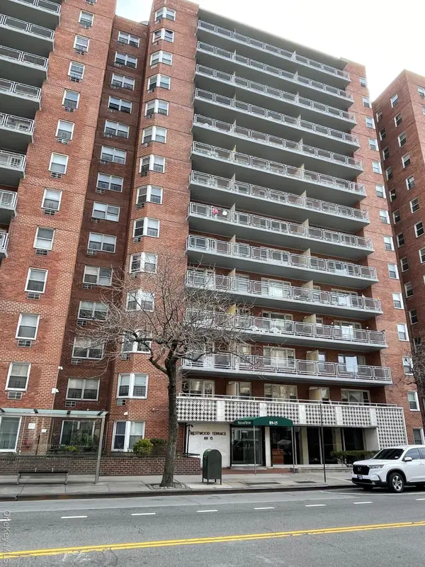 89-15 Parsons Boulevard #3L, Jamaica, NY 11432
