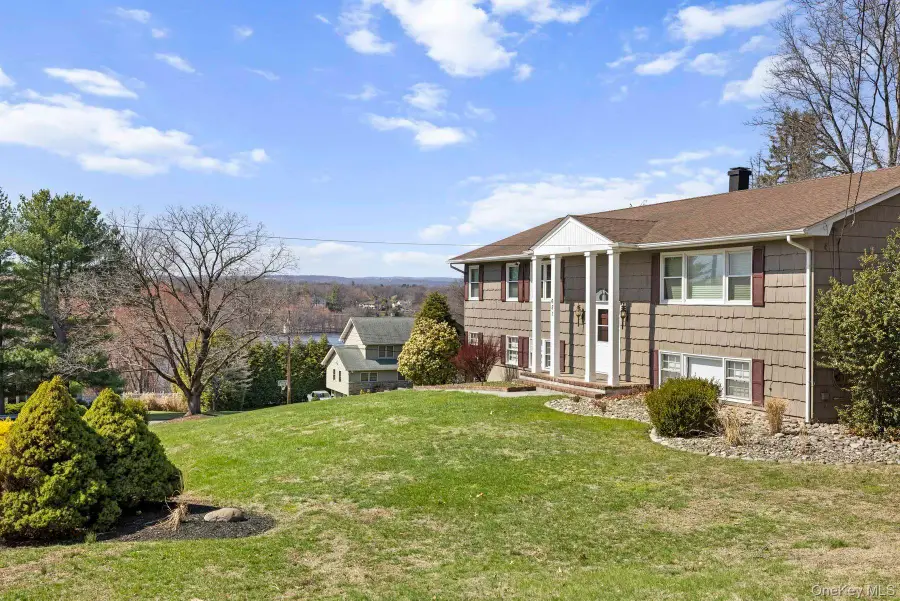 651 Andover Road, Valley Cottage, NY 10989 - #2