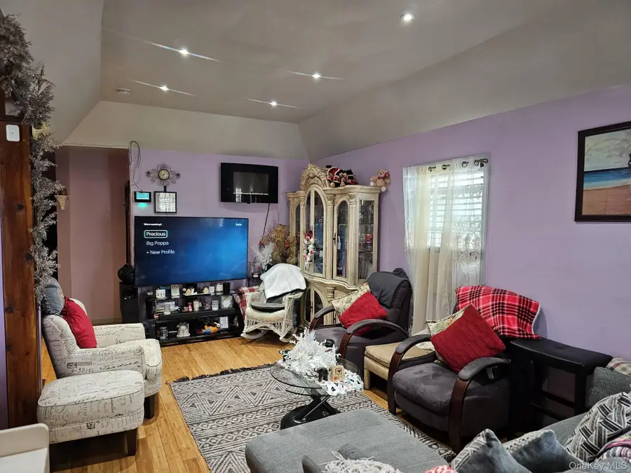 179-10 Mathewson Court, Jamaica, NY 11434 - #2