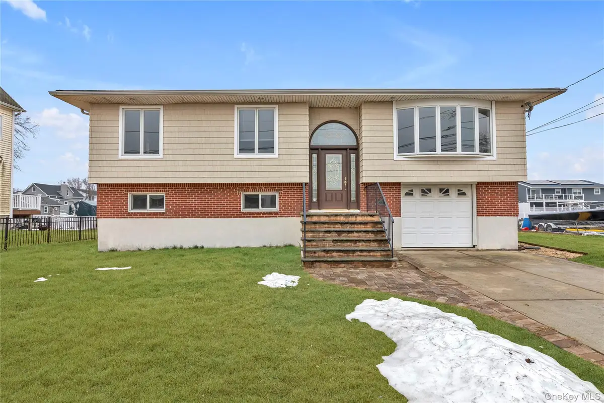 2666 Peconic Avenue, Seaford, NY 11783 - #1