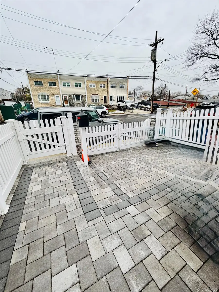 510 Reynolds Avenue, Bronx, NY 10465 - #3