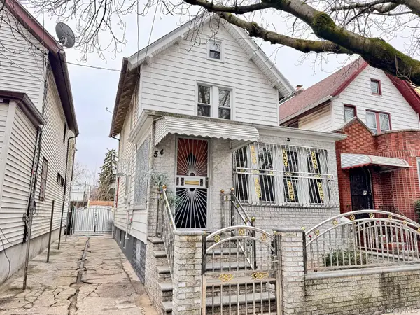 54 Chestnut Street, Brooklyn, NY 11208