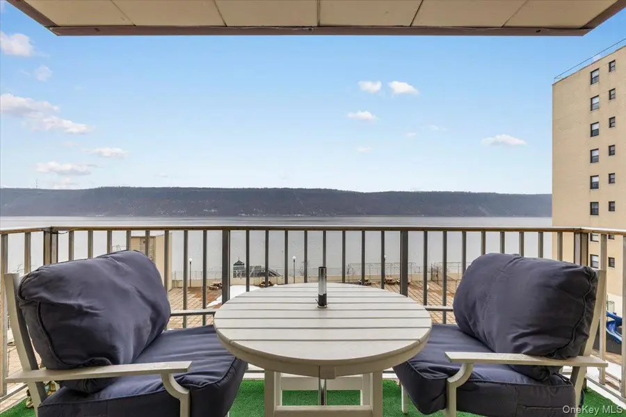 1085 Warburton Ave #304, Yonkers, NY 10701 - #3