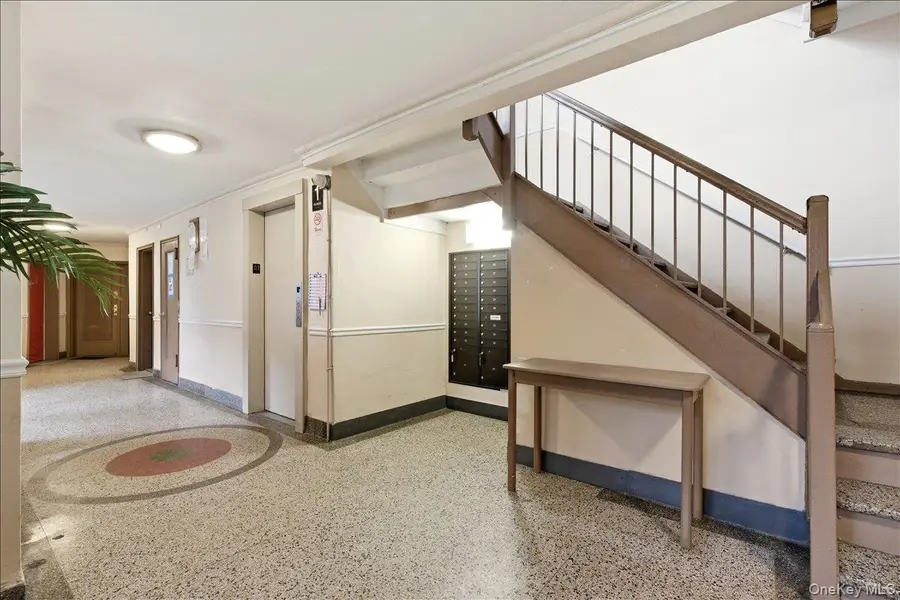 139-05 85th Drive #4G, Briarwood, NY 11435 - #3