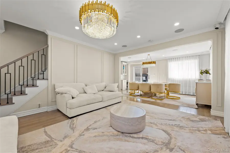 7304 193rd Street, Fresh Meadows, NY 11366 - #2