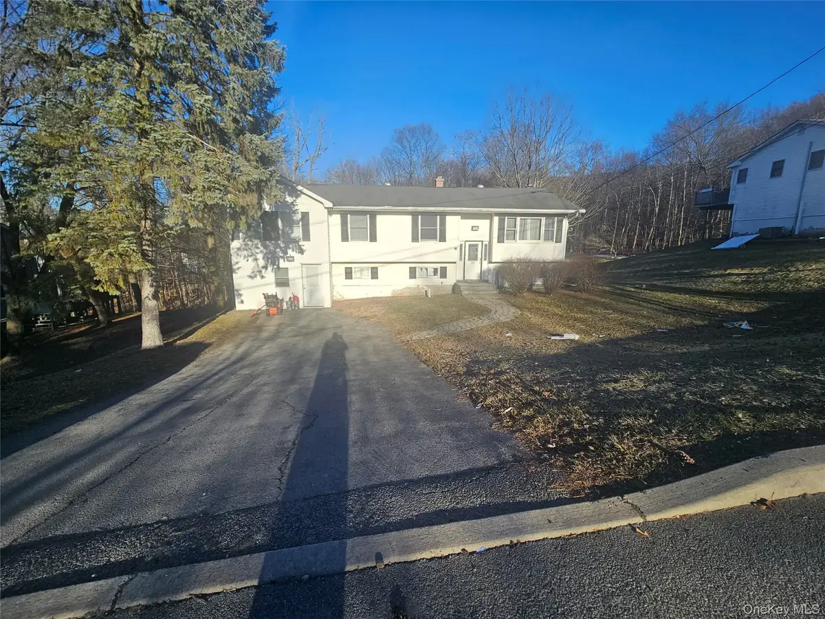 16 Sears Road, Monroe, NY 10950 - #1