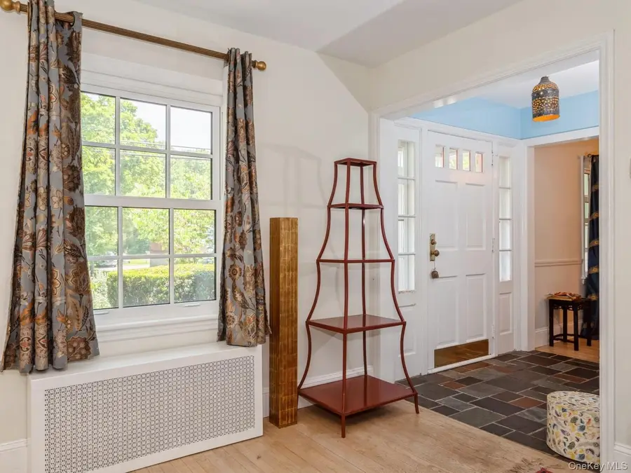 98 Jackson Street, Fishkill, NY 12524 - #3