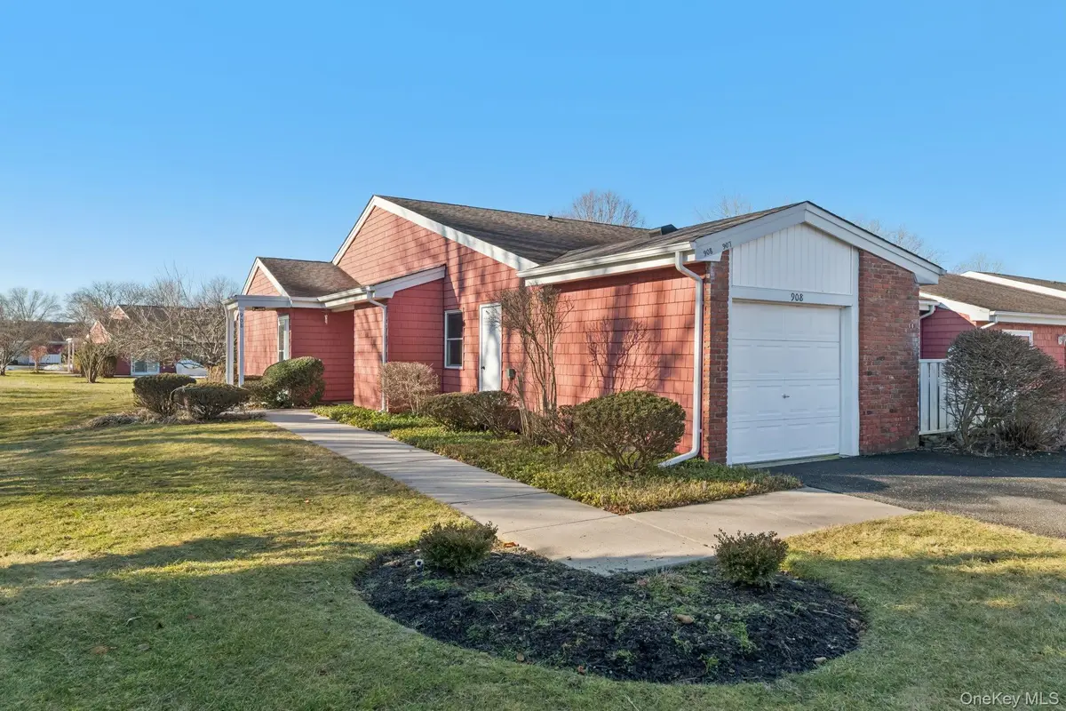 908 Drew Lane, Saint James, NY 11780 - #1