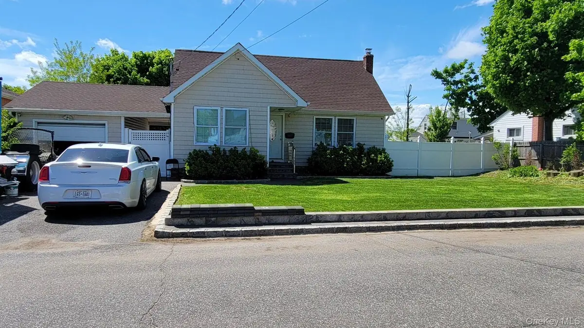 11 Jefferson Street, Copiague, NY 11726 - #1