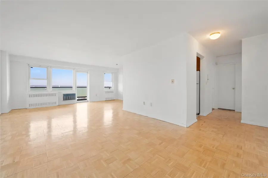 1841 Central Park Avenue #18P, Yonkers, NY 10710 - #2