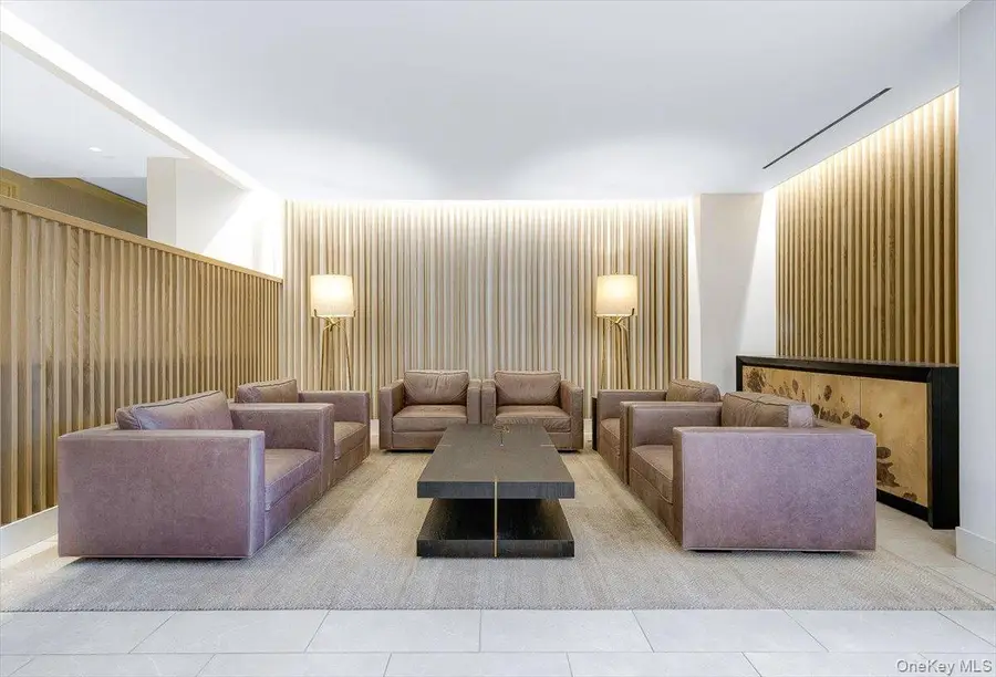 70-25 Yellowstone Boulevard #3U, Forest Hills, NY 11375 - #3