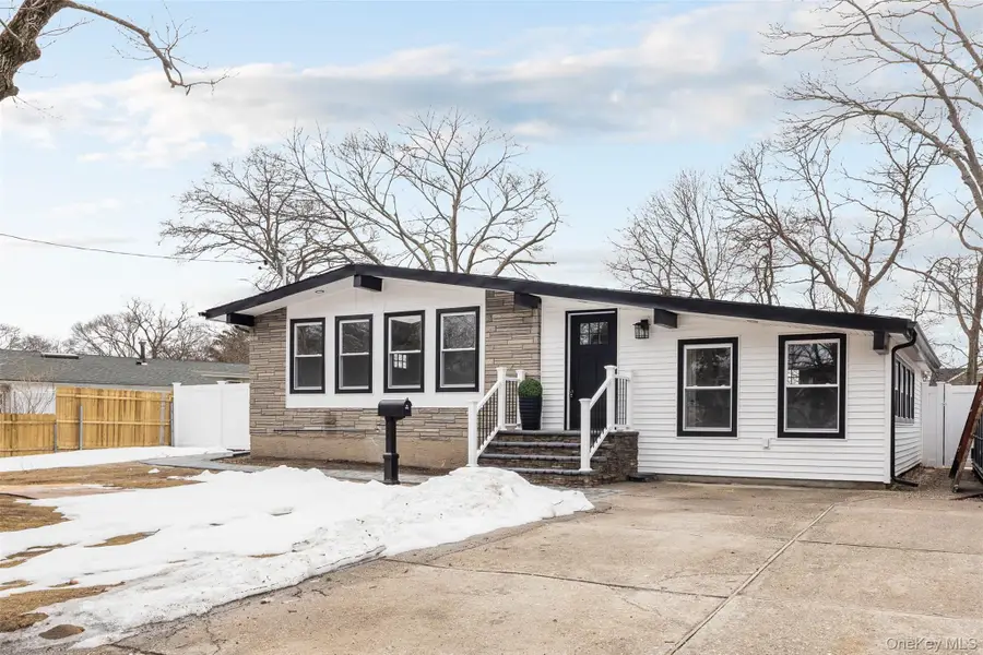 78 Samuel Street, Ronkonkoma, NY 11779 - #2