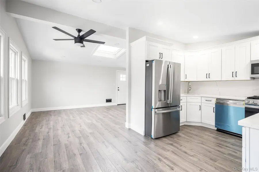 78 Samuel Street, Ronkonkoma, NY 11779 - #3