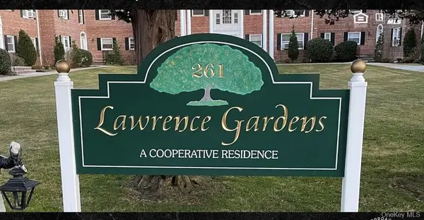 261 Central Avenue #A4, Lawrence, NY 11559
