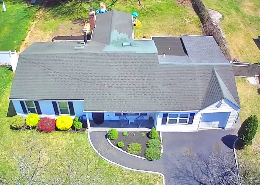 93 Burleigh Drive, Holbrook, NY 11741 - #2