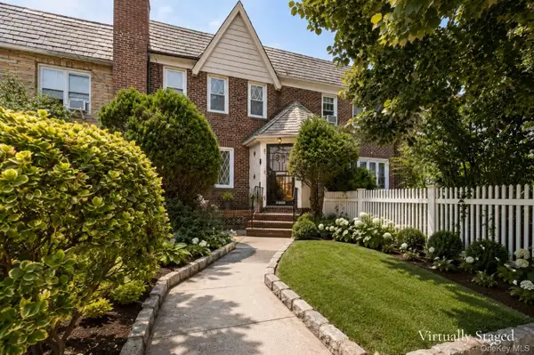 63-34 83rd Place, Middle Village, NY 11379