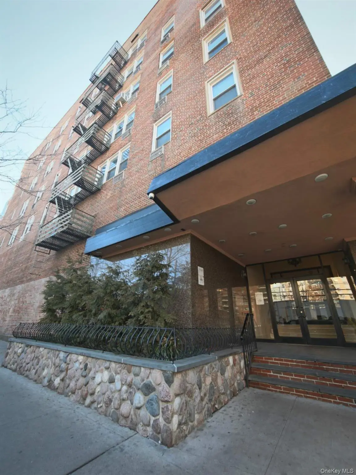 134-54 Maple Avenue #2W, Flushing, NY 11355 - #1
