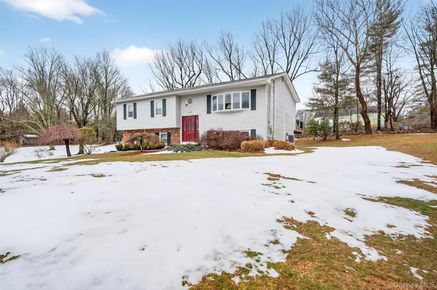 41 Montclair Avenue, Airmont, NY 10952 - #2