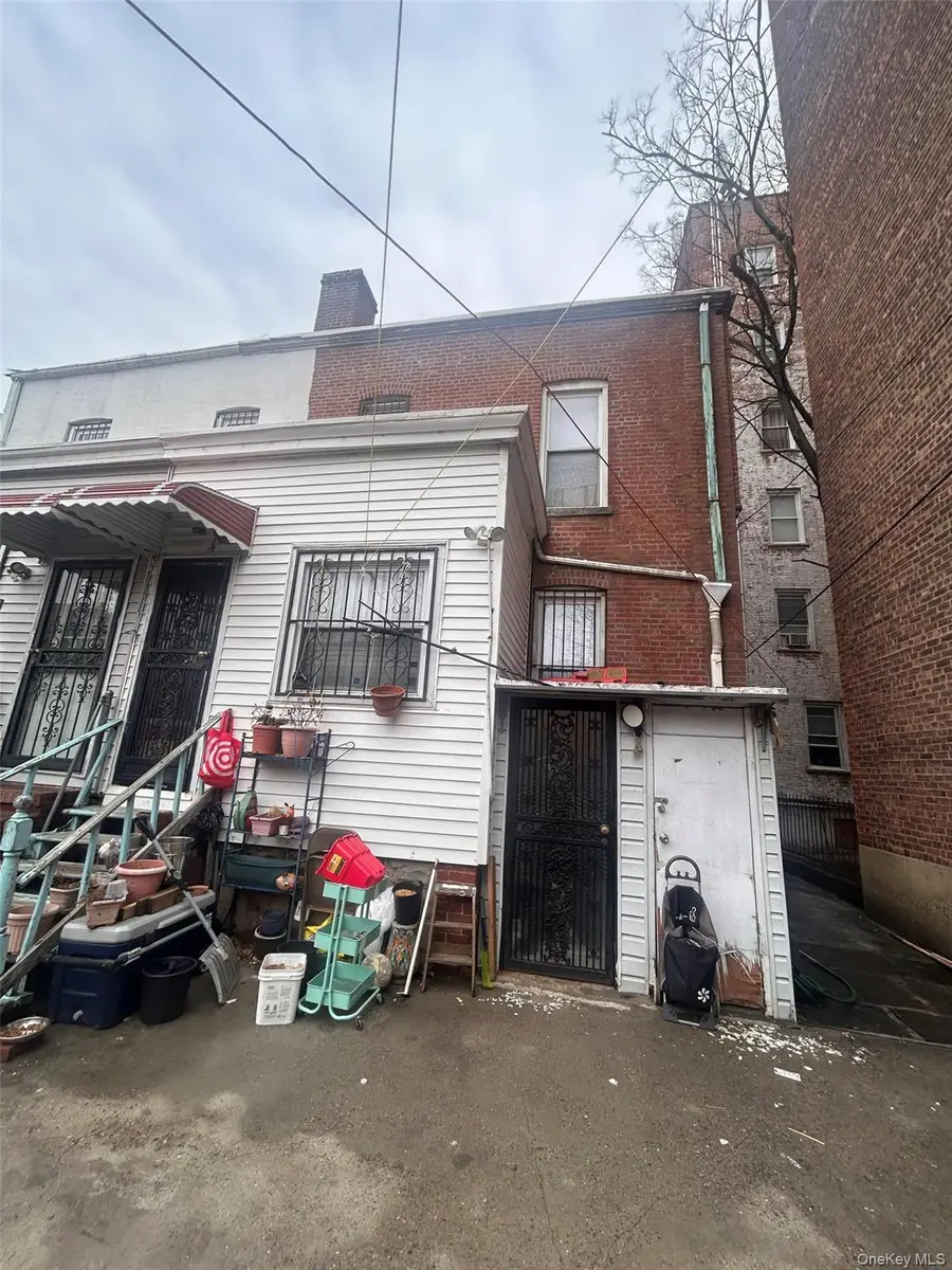 42-34 Ithaca Street, Elmhurst, NY 11373 - #2