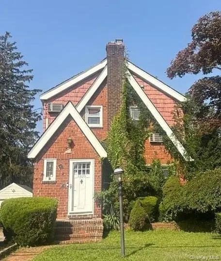 1900 Carleton Place, Baldwin, NY 11510 - #1