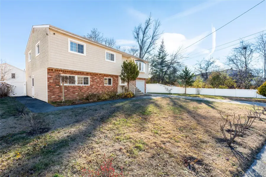 361 Nevada Street, Lindenhurst, NY 11757 - #2