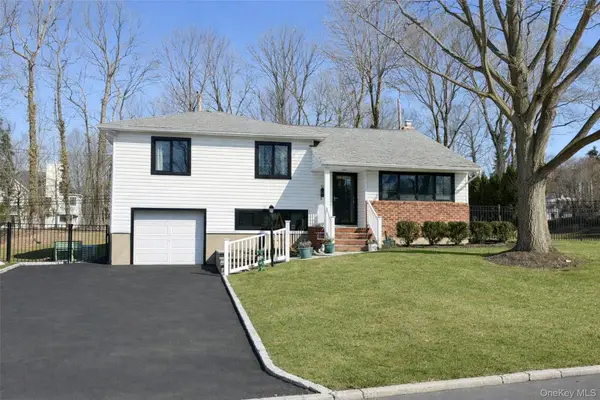 59 Grist Mill Lane, Huntington, NY 11743